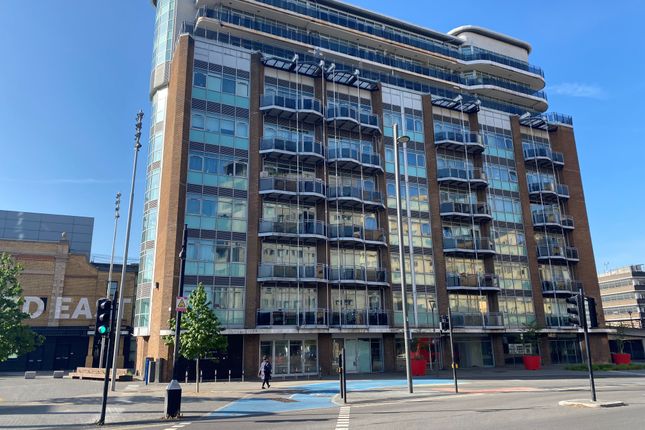 Retail premises to let in Gerry Raffles Square, London