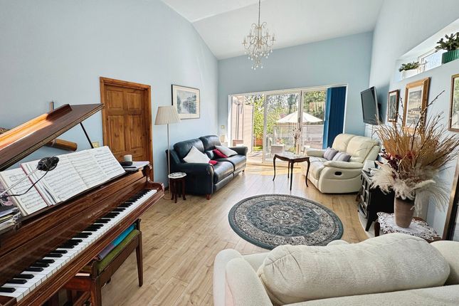 2, Exminster Road, Coventry photo 3