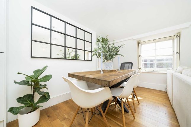 Flat for sale in Hackney Road, London