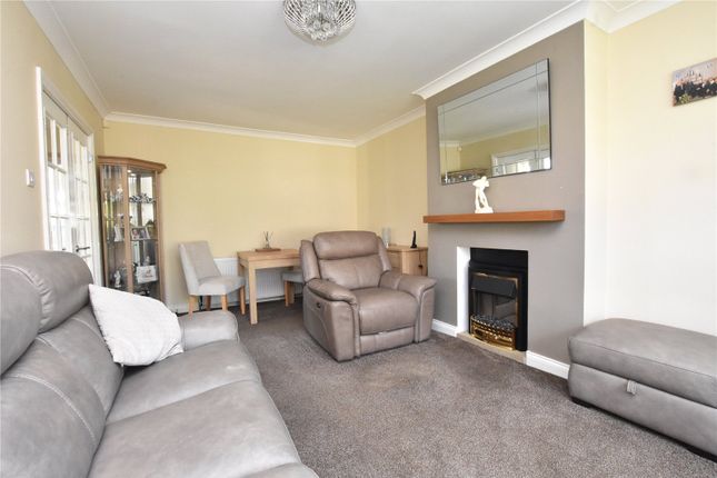 40, Temple Grove, West Yorkshire photo 5