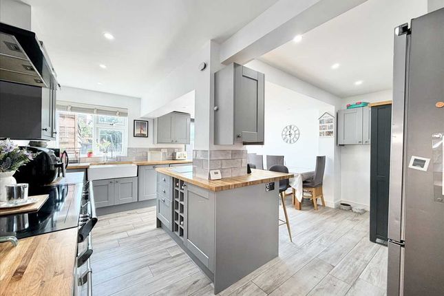 27, Ashworth Avenue, Nottingham photo 4