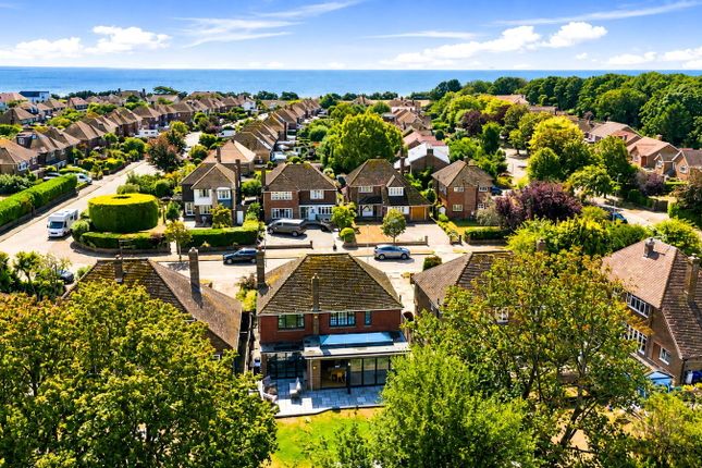 52, Amberley Drive, Worthing photo 2