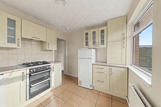 9, Keswick Close, Worthing photo 4