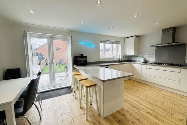 6, Brookward Court, Liverpool photo 3