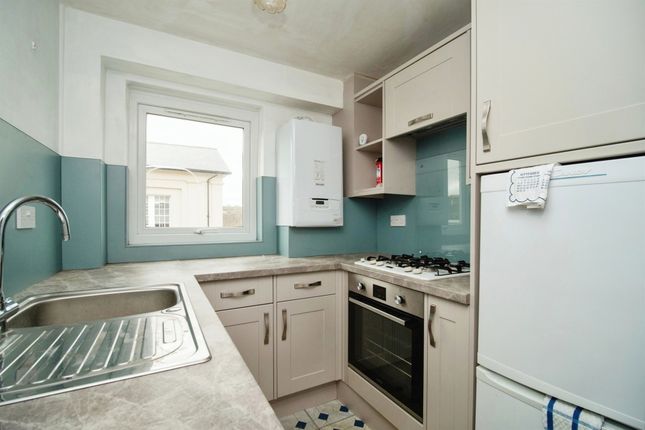 Flat for sale in The Grove, Dorchester