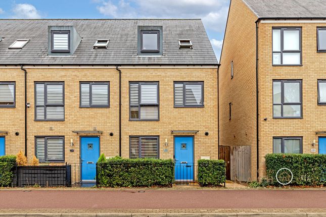 232, Fen Street, Brooklands photo 2