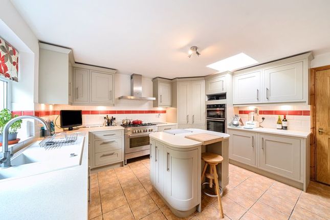 53, Hillcrest Road, Purley photo 4