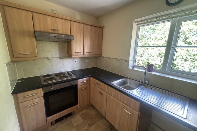 56, Worksop photo 2