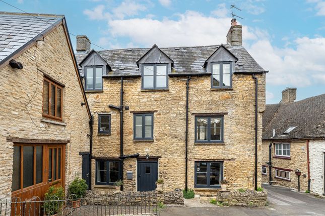 Thumbnail End terrace house to rent in Horsefair, Chipping Norton