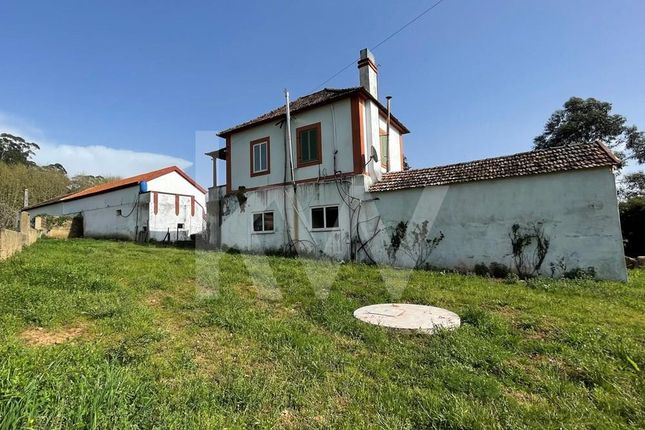 Detached house for sale in Street Name Upon Request, Recardães E Espinhel, Pt