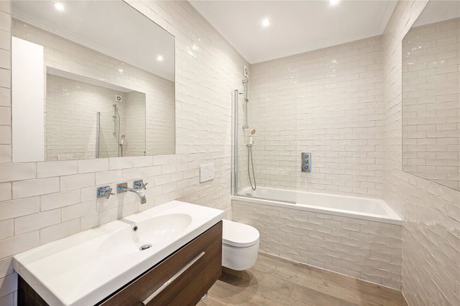 Flat for sale in Oppidans Road, Primrose Hill, London