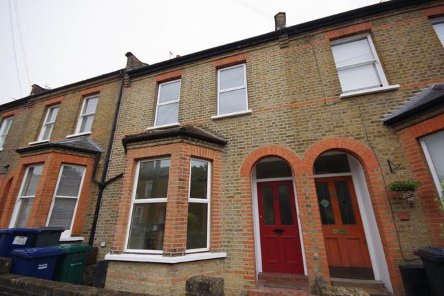 8, Theobalds Avenue, London photo 4