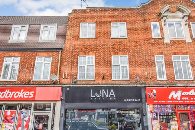 Thumbnail Maisonette for sale in Stoneleigh Broadway, Epsom, Surrey.