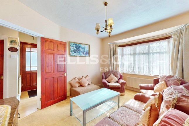 106, Eastmead Avenue, Greenford photo 3