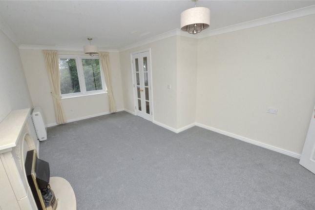 Apartment 32 Moorland Court, 181, Station Road, Ferndown photo 4