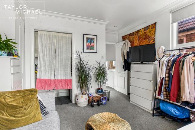 Rutland Gardens, Hove photo 5