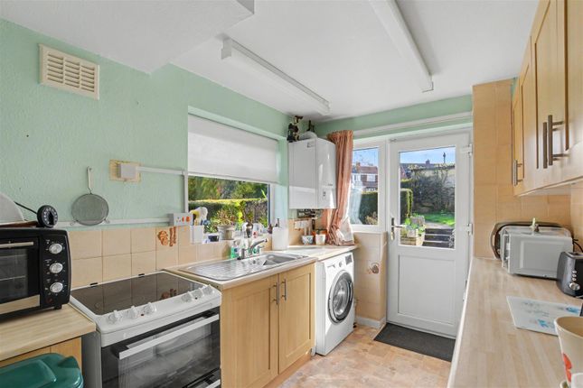59, Sunningdale Drive, Derbyshire photo 5