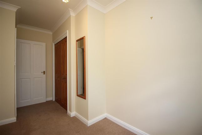 12, Stour Court, Sandwich photo 5
