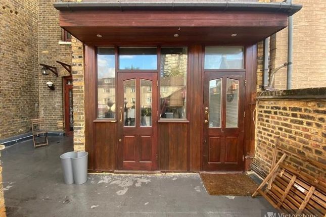 187A, Whitechapel Road, London photo 3