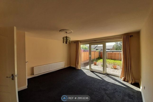 Cambridge Street, Stalybridge photo 5