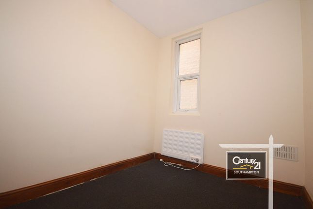 17, Wordsworth Road, SOUTHAMPTON photo 3