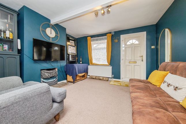 57, Brook Street, Colchester photo 2