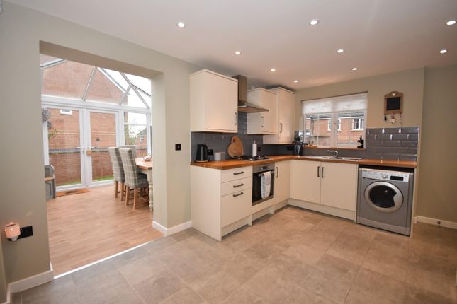 Detached house for sale in Chestnut Drive, Hollingwood, Chesterfield
