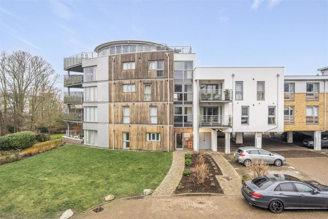 2-bed flat on 49, Cornhill Place, Maidstone, £200,000
