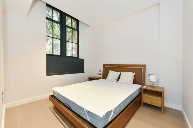Flat to rent in Chapter House, Parker Street, Holborn