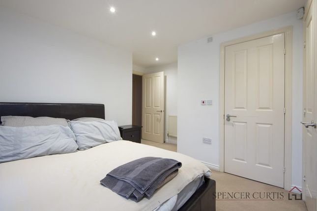 1, Oxford House, Barkingside photo 4