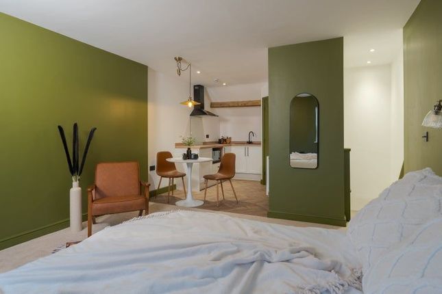 Studio 5, 485 Baker Street, Derby photo 2
