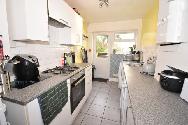 3, Mount Pleasant Road, Exeter photo 4
