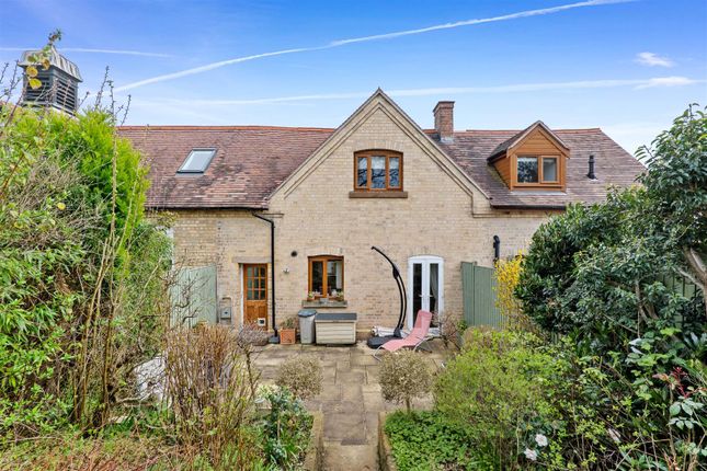 Thumbnail Cottage for sale in Upton Road, Callow End, Worcester