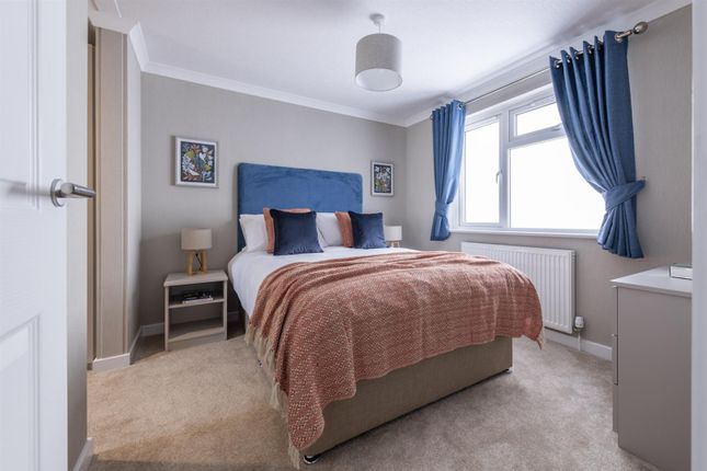 4, Frances Way, Nottingham photo 5