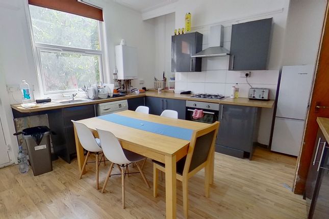 41 Richmond Avenue, Leeds photo 3