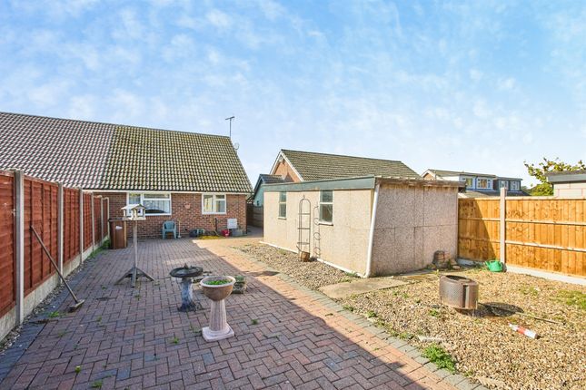 Marlborough Crescent, BURTON-ON-TRENT photo 3
