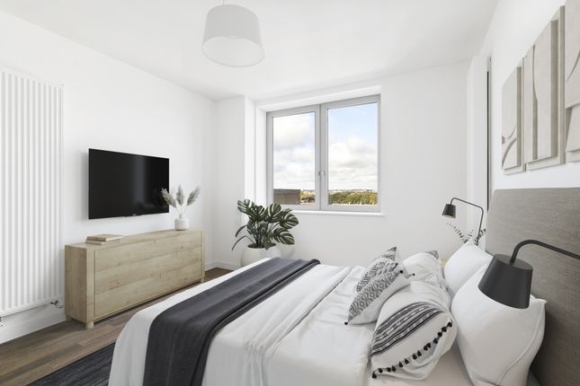 Flat to rent in Lions House, 212 Upper Tooting Road, London