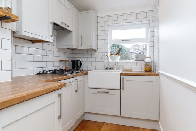 21, Ashchurch Terrace, London photo 4