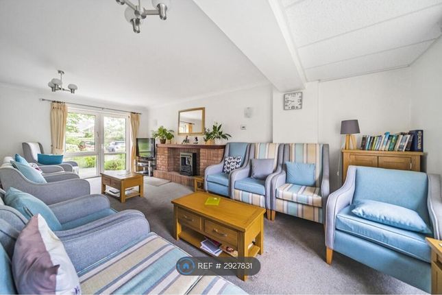 Flat, Homegreen House Wey Hill, Haslemere photo 4
