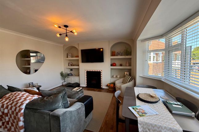 8, Stepney Lodge, Stepney Close, Scarborough photo 2