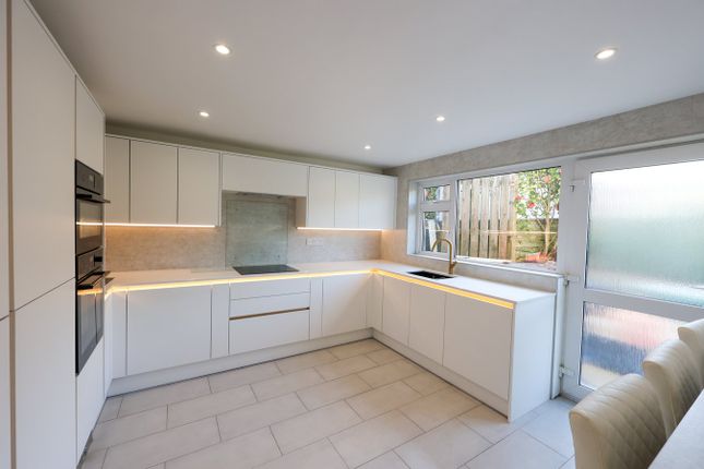 1, Gribben Road, St Austell photo 3