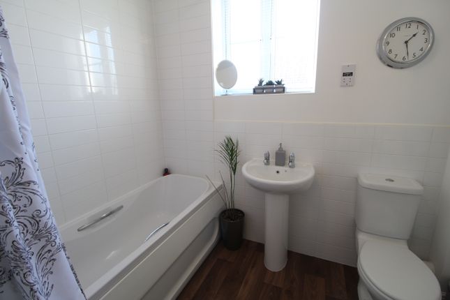 Town house for sale in Turnstone Drive, Bury St. Edmunds