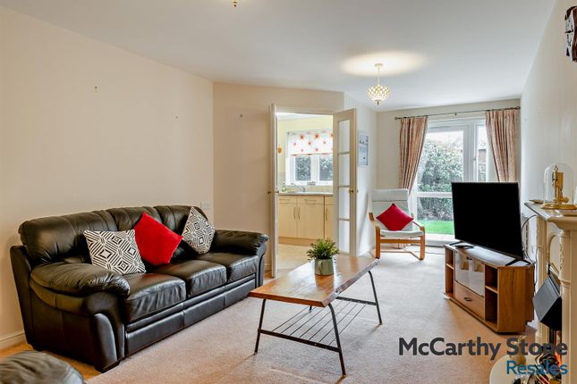 8 Brooklands Court, Tamworth Road, Nottingham photo 3