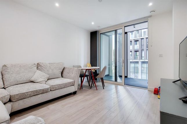 Flat for sale in Perceval Square, Harrow