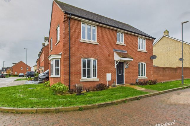 Cam03852G0-Pr0472-Still029