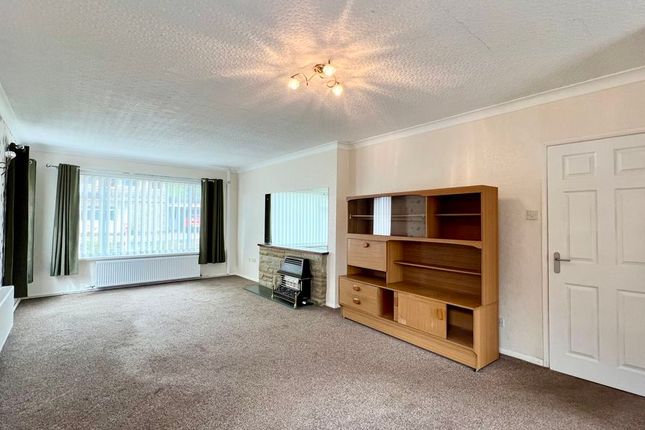 12, Hillcrest Drive, Scunthorpe photo 3