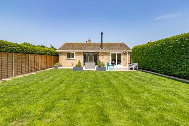 6 Canada Close, Snettisham, Norfolk photo 2