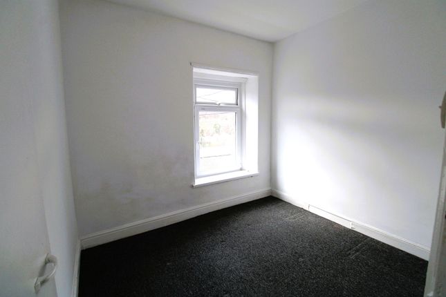 11, Lower Church Street, Bridgend photo 5