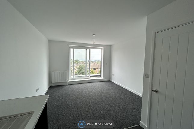 Lounge/Kitchen