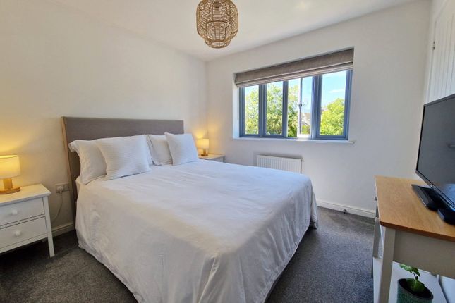 22, Taylor Crescent, Exmouth photo 4